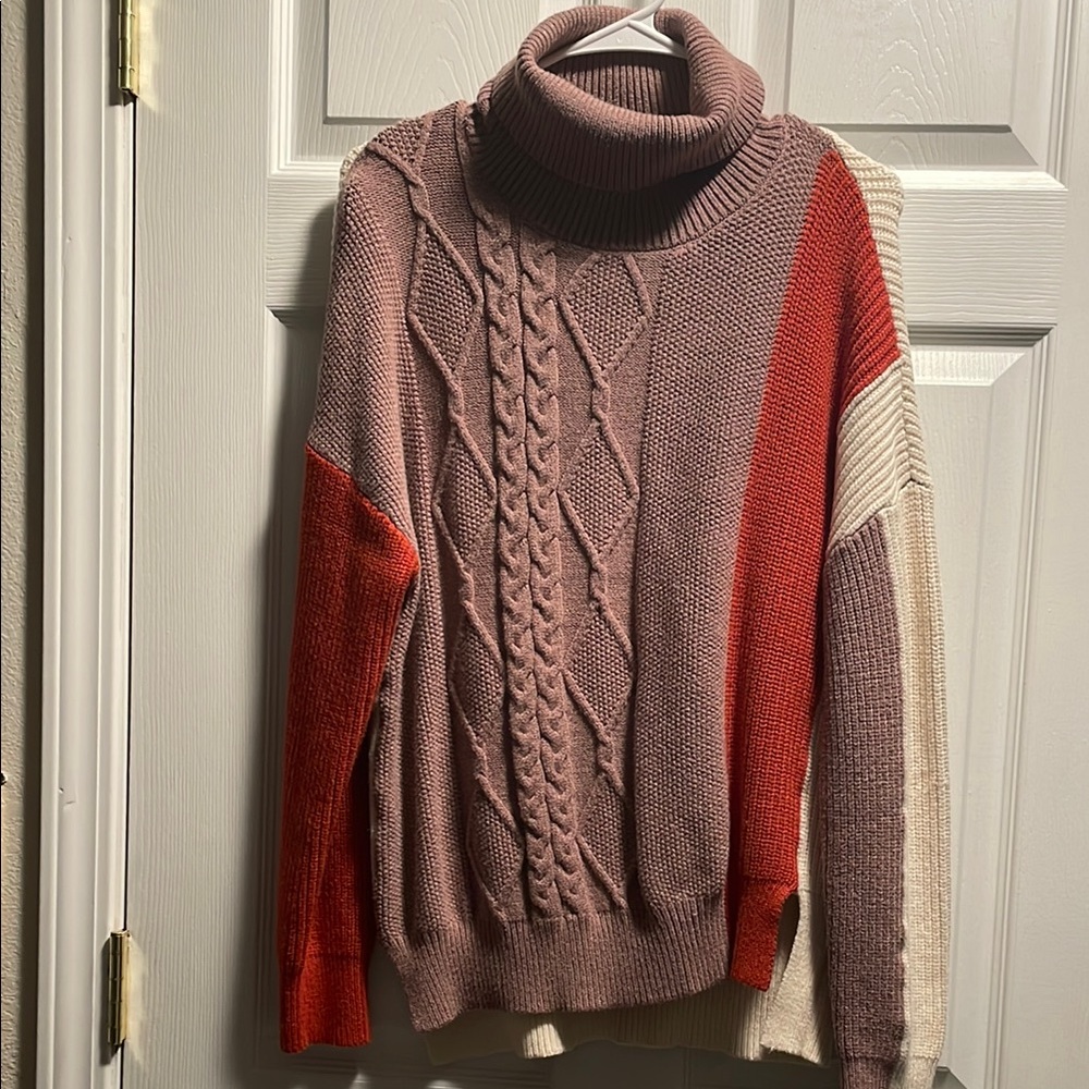Colorblock Turtleneck Cable Knit Sweater
